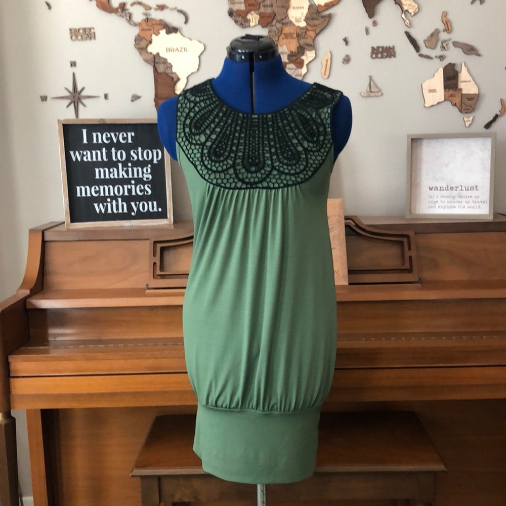 BOGO. Versatile tunic body con dress.